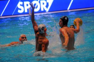 KUP EVROPE: Tesan poraz Radničkog u rovovskoj borbi