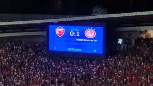 TVITOVI: Van la Para na udaru navijača, nije pošteđen ni Milojević…