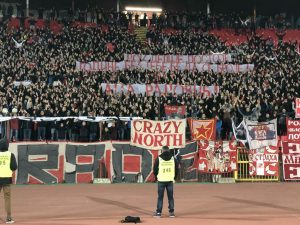 ‘DELIJE’  NE ZABORAVLJAJU: Transparentom obeležena godišnjica smrti Ace Radovića (FOTO) (VIDEO)