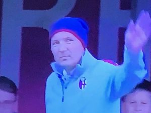 BUJICA EMOCIJA: Siniša Mihajlović ponovo na klupi Bolonje, evo kako sada izgleda… (VIDEO)