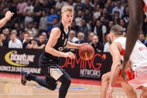 NISAM VIDEO NAVIJAČE POPUT PARTIZANOVIH: Bivša NBA zvezda oduševljena atmosferom u ‘Pioniru’!