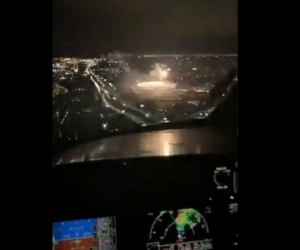 VIDEO DANA: Avion sleće u Buenos Ajres, a ‘Monumental’ gori! (VIDEO)