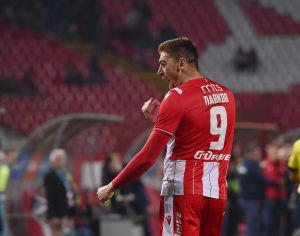 NAPADAČ ZVEZDE PRED IZLAZNIM VRATIMA: Jedan od miljenika ‘Delija’ napušta crveno-bele!