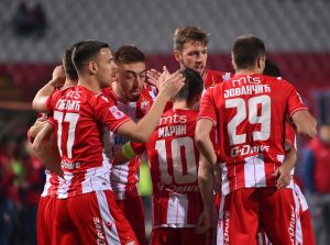 ZVEZDINA SVEZNALICA: Mali navijač u Surdulici oduševio javnost poznavanjem igračkog kadra crveno-belih (VIDEO)