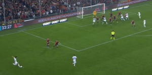 FANTASTIČNO: Zbog ovog vezistu Breše zovu novi Pirlo (VIDEO)