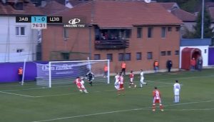 ZVEZDA DOSTAVILA FOTOGRAFIJE: Samo je drugi pomoćnik ovde video ofsajd, oštećeni smo! (FOTO+VIDEO)