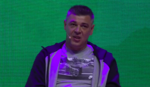 Savo Milošević i Popesku na ‘NIKE’ konvenciji