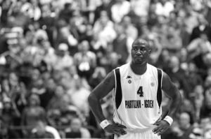 STRAŠNA VEST: Poginuo bivši košarkaš Partizana!