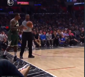 CRNI ERIČE, AUT SE NE IZVODI TAKO: Bledso nasmejao ljubitelje košarke (VIDEO)