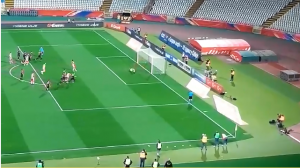 PENAL ZA ZVEZDU: Nonšalancija Boaćija, ali i kršenje pravila golmana Mačve (VIDEO)