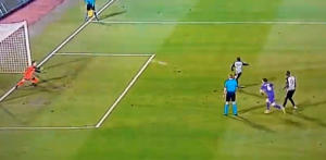 PENAL ZA PARTIZAN:  Suma promenio frizuru, a onda katapultirao loptu! Ipak, mreža Javora puna (VIDEO)