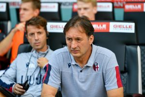 SERIJA A: Bolonja brža od sudijskog zvižduka, osvojen bod bez Mihajlovića na klupi (VIDEO)