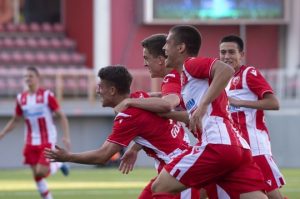 I OMLADINCI DRŽE SUDBINU U SVOJIM RUKAMA: Protiv Olimpijakosa za prolaz dalje!