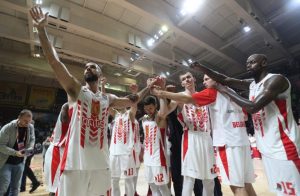 OGLASILA SE I ZVEZDA: ‘Kupovinom karte za utakmicu niste kupili pravo da vređate i lečite frustracije’!