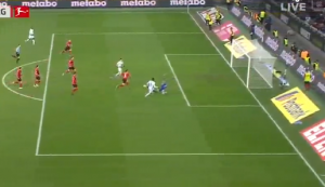 BUNDESLIGA: Menhengladbah se goleadom vratio na pol poziciju (VIDEO)