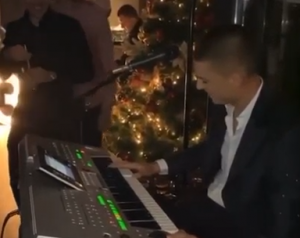 DEO GARDISTA PONOVO NA OKUPU: Vujadin Savić ‘pokidao’ za klavijaturom (VIDEO)