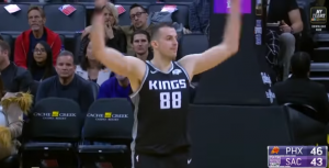 BOGDAN ‘SIPA’, A BJELICA DIŽE PUBLIKU PSOVKOM: Amerika se uzburkala zbog: ‘Hajde, majku vam…’ (VIDEO)