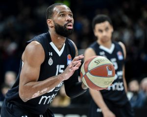 ABA LIGA: Partizan nije hteo šut za tri, ali na kraju ubedljiva pobeda protiv Primorske (VIDEO)