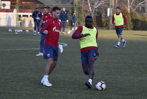 GDE JE I ŠTA RADI SANOGO: HotSport stigao do informacija kada bi vezista mogao da debituje…