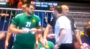 POLITIČKA PORUKA: Crna Gora dresovima provocira rukometaše Srbije?!