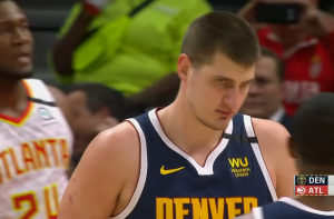 NBA: Zavalite se i uživajte – rekord karijere Nikole Jokića, i to na Božić! (VIDEO)