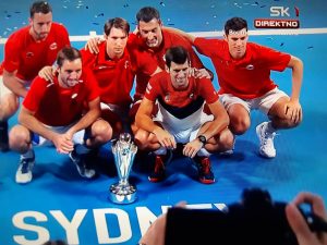 SRPSKI SIDNEJ: Emotivno slavlje Noleta i drugara posle osvojenog trofeja na ATP kupu (VIDEO)