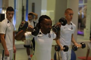 PROFA VULETIĆ DOBIO KONKURENCIJU: Ovakvog Sejduba Sumu još niste videli (FOTO)