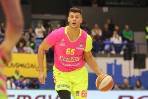 POSLALI GA NA POZAJMICU: Košarkaš Mege do kraja sezone nastupa u Nemačkoj!