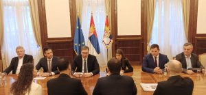 PRIJEM U PREDSEDNIŠTVU SRBIJE: Vučić primio vodeće ljude svetskog boksa (FOTO)