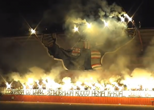 ‘DELIJE’ POZVALE NA MOBILIZACIJU, ALI I ‘FRIMA’: Pogledajte sjajnu koreografiju Novosađana pred dolazak u Beograd (VIDEO)