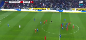 OVO DO SADA VIDELI NISTE: Navijači Bajerna vređali gazdu Hofenhajma, meč prekinut dva puta, a kada je nastavljen igrači su se dobacivali na sredini terena! (VIDEO)