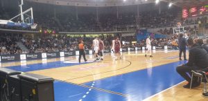 DVE RAZLIČITE ČETVRTINE: FMP preokrenuo, Trinkijeri besni, navijači kažu – ‘Kockamo se!’ (TVITOVI)