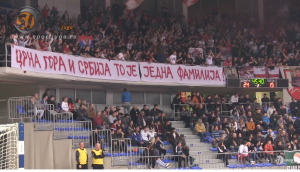 NAVIJAČI ZVEZDE VEĆ OKUPIRALI ‘ČAIR’: Zvedaši priredili atmosferu za pamćenje posrnulom gigantu (VIDEO)