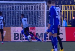 POSLE SVEGA PET MINUTA ‘GROBARI’ BESNI: Nikoliću, zar ovo nije penal?