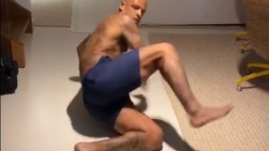 DOSADILO MU PIMPLOVANJE TOALET PAPIRA: Felipe Melo je zbog ovog poteza postao hit na internetu! (VIDEO)