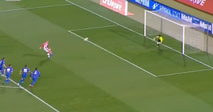 NAJVEĆI ZVEZDIN ‘STRAH’ – PENAL: Od 20. novembra traje ‘crnei niz’, šest promašaja, navijači u glas neka ‘puca’ Borjan!