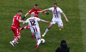 ALARMANTNA SITUACIJA U SRPSKOM SUPERLIGAŠU: Nakon Lalatovića, još jedan trener ‘zagrmeo’ – ‘Igrači nemaju gde da spavaju!’