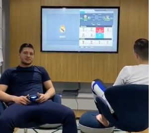 JOVIĆ SE JAVIO IZ KARANTINA: Napadač Reala poslao važnu poruku (VIDEO)