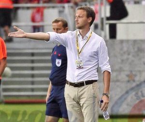 DELIJE ĆE POBESNETI: Bivši fudbaler Zvezde pomaže Partizanu pred meč sezone!