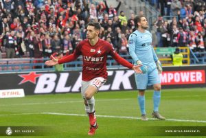 VUKAN SAVIĆEVIĆ ZA HS: Privilegija je igrati sa legendarnim Kubom na terenu, koji je ujedno vlasnik kluba! Pratim Zvezdu, ali više u košarci…