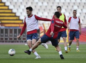 KONAČNO SVI ZAJEDNO: Fudbaleri Crvene zvezde posle dužeg vremena odradili kolektivni trening