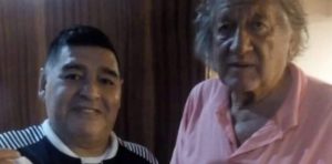 SVET U SUZAMA: Legendarni fudbaler kome se Maradona divio preminuo nakon posledica fizičkog napada