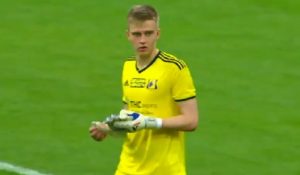 NAJBIZARNIJA VEST IZ SVETA FUDBALA: Golman primio 10 golova, a proglašen igračem utakmice!