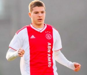 TRANSFER BOMBA U BAČKOJ TOPOLI: Umesto u Zvezdi, napadač Ajaksa završio u redovima TSC-a!