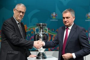 TUMBAKOVIĆ OTKRIO JOVIĆEVU SUDBINU: Selektor ‘Orlova’ pričao o igračima pa se ‘izleteo’ u vezi srpskog napadača!