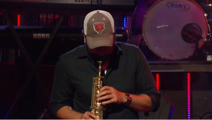 HUMANOST I LJUBAV KA KLUBU: Džez obrada navijačkog hita Crvene zvezde, roditelji mladića donirali novac! (VIDEO)