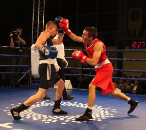 BOKS: ‘Crveni krst’ u znaku bokserske poslastice