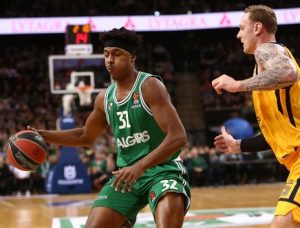 NEMA STAJANJA NA MALOM KALEMEGDANU: Zvezda pikirala brutalno pojačanje iz Evrolige