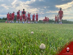 BRŽI OD SANEA I SALAHA, SPORIJI SAMO OD EMBAPEA: Srpski fudbaler dostigao neverovatnu brzinu od 35,2 km na sat!