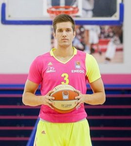 ZVUČNO POJAČANJE: Mega dovela zlatnog ‘orlića’!